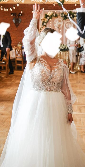 Przepiękna suknia ślubna