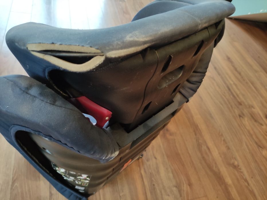 2x  foteliki samochodowe britax romer kidfix  15-36