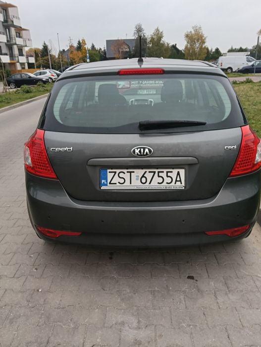 Samochód kia cee'd