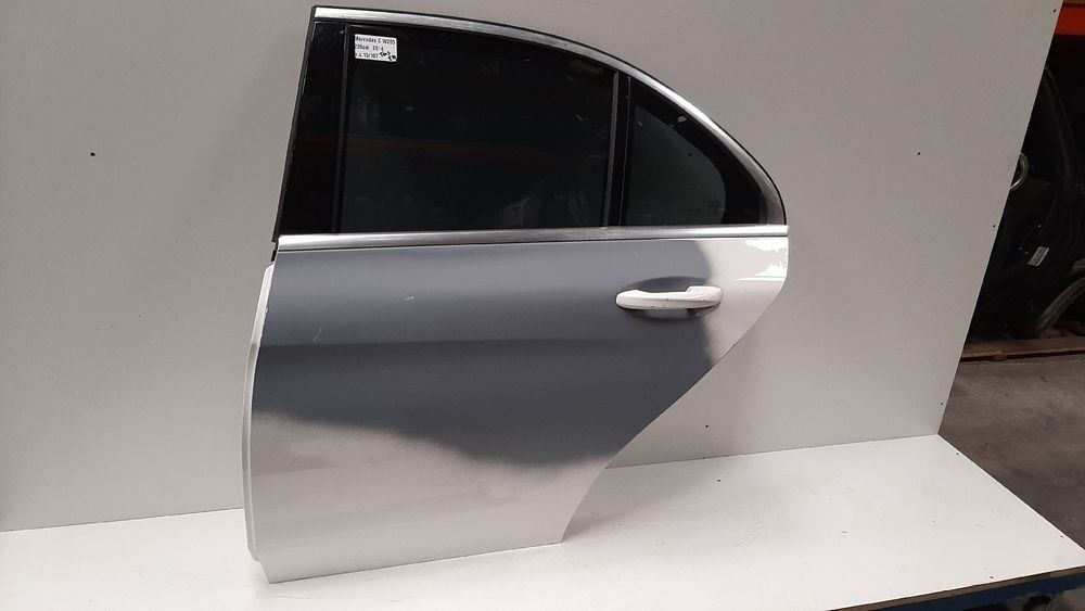 Porta trás esquerda MERCEDES-BENZ Classe C (W205)