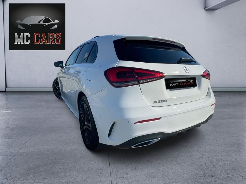 Mercedes-Benz A 200 4Matic 8G-DCT AMG Line
