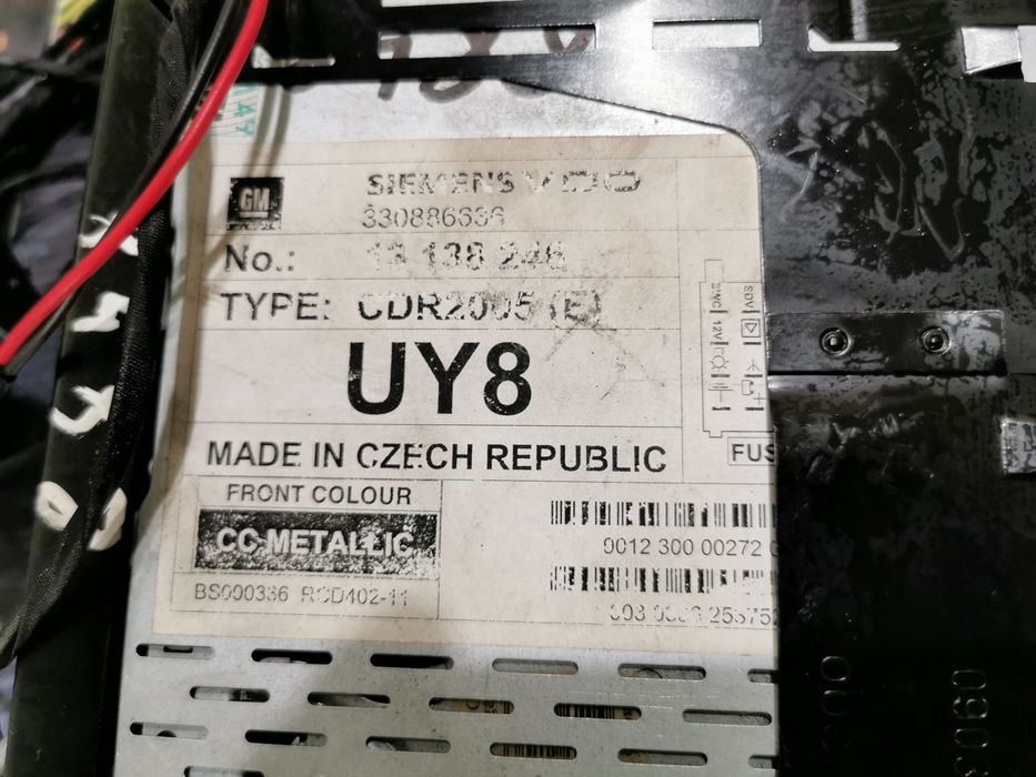 Fabryczne Radio do Opla z wyświetlaczem