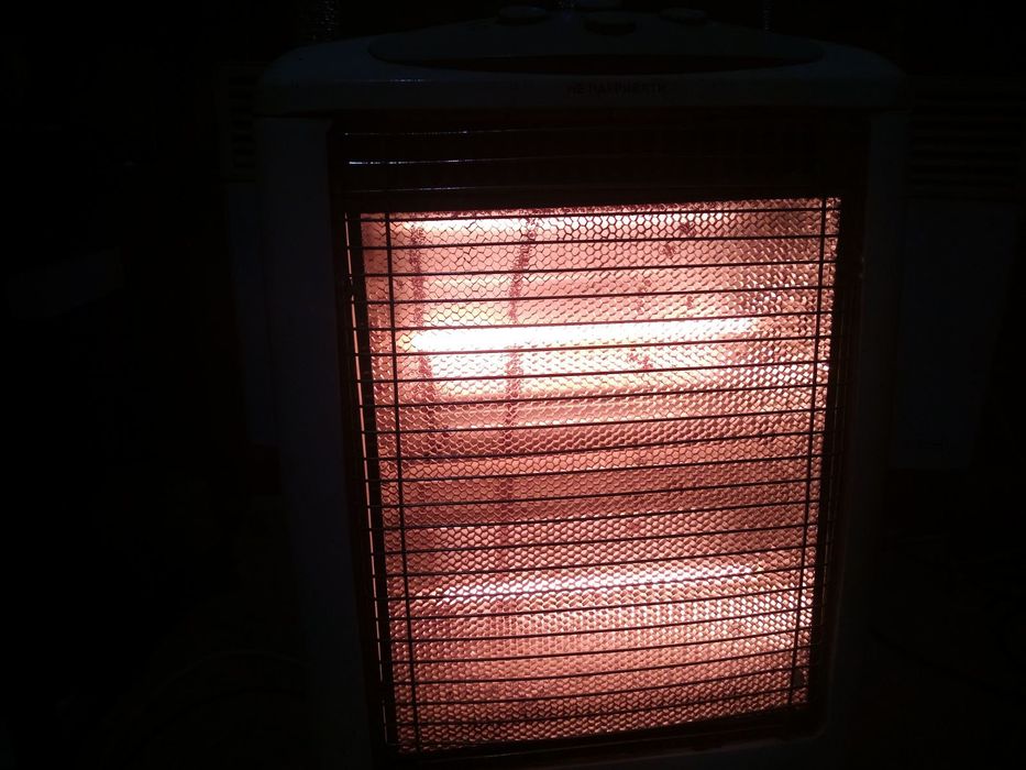 Обогреватель Галогенный кварцевый  поворотный,тены водянные,сухие,возд