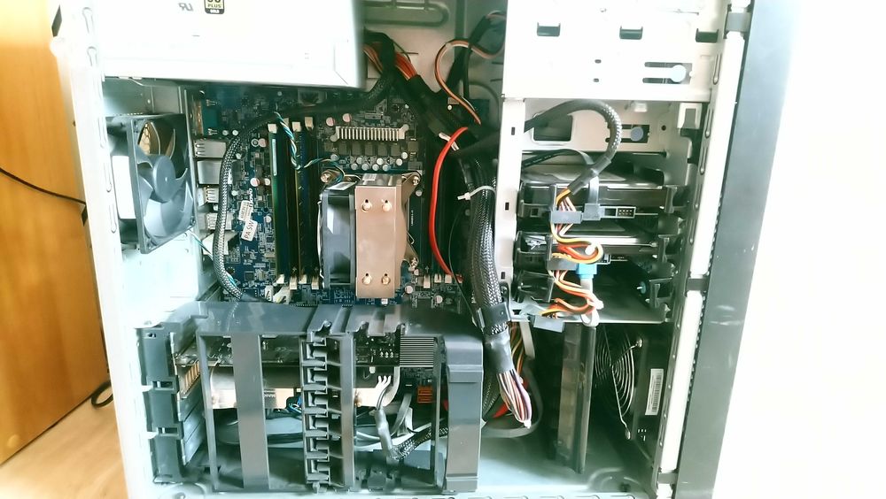 Komputer stacjonarny Windows 11