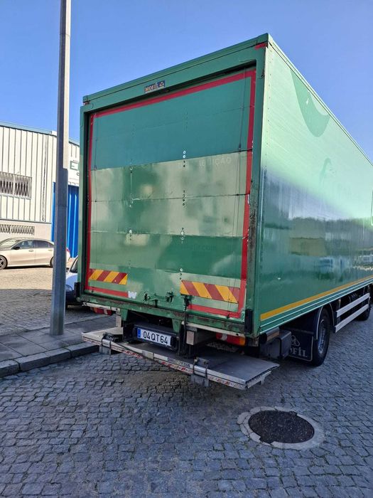 Iveco Eurocargo 140E22 ano 2016
