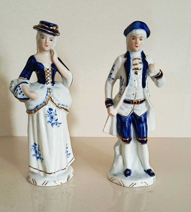Figuras em porcelana