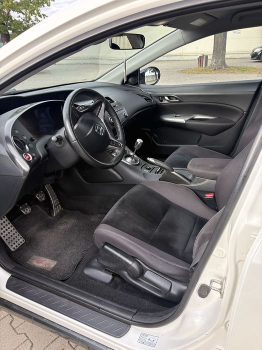 Honda Civic 2011r. 1.8 benzyna