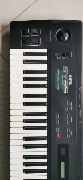 YAMAHA SY35 syntezator z lat 90 stan BDB
