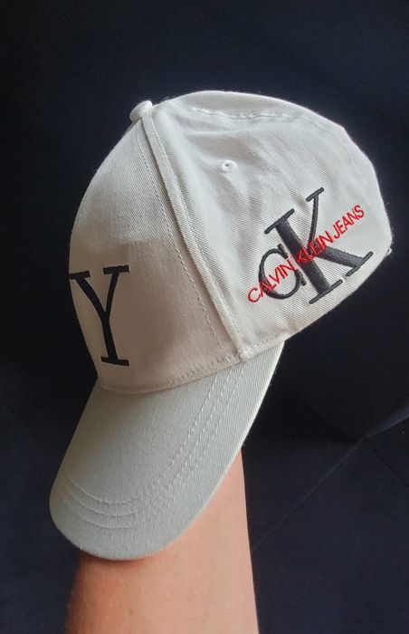 Calvin Klein Jeans czapka letnia