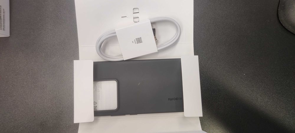 Xiaomi 14T 256GB/12GB RAM 5G Titan Black (Como Novo) com caixa e carregador