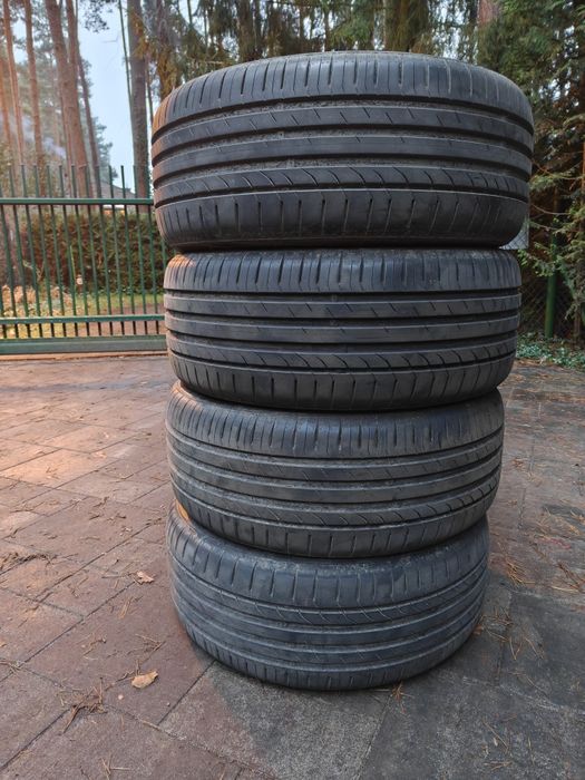 Komplet opon letnich 245/45/17