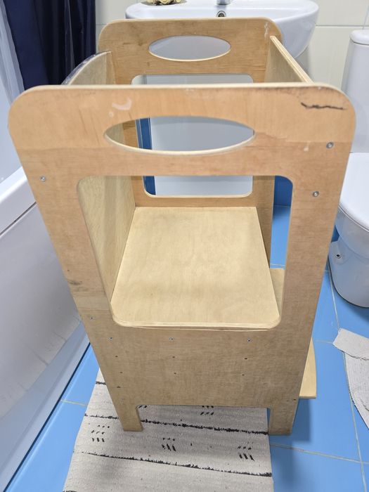 Дитяча башта-помічник Монтесорі