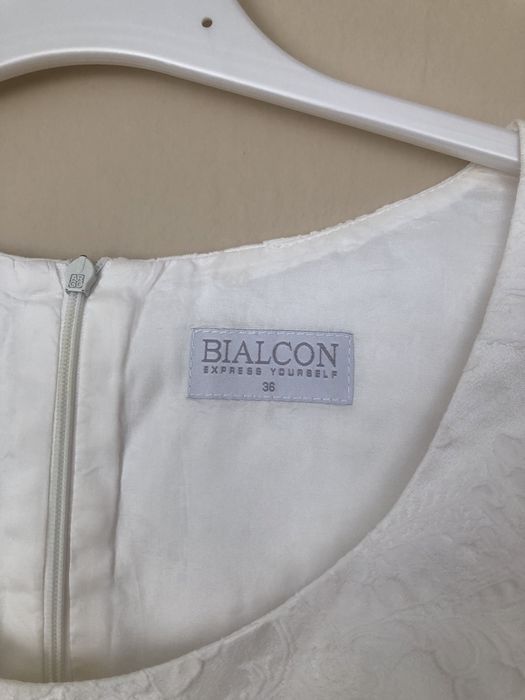 Bluzka elegancka z baskinką Bialcon 36