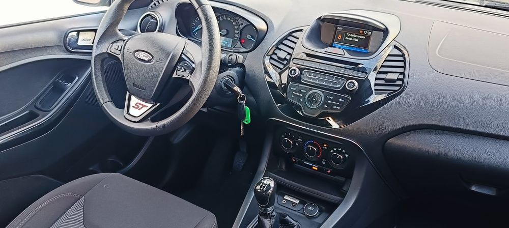 Ford K+ bardzo ładne i zadbane auto.Maly przebieg.Serwis