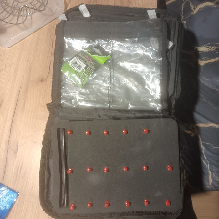 : Pokrowiec na przypony karpiowe Anaconda Stiff Rig Wallet I