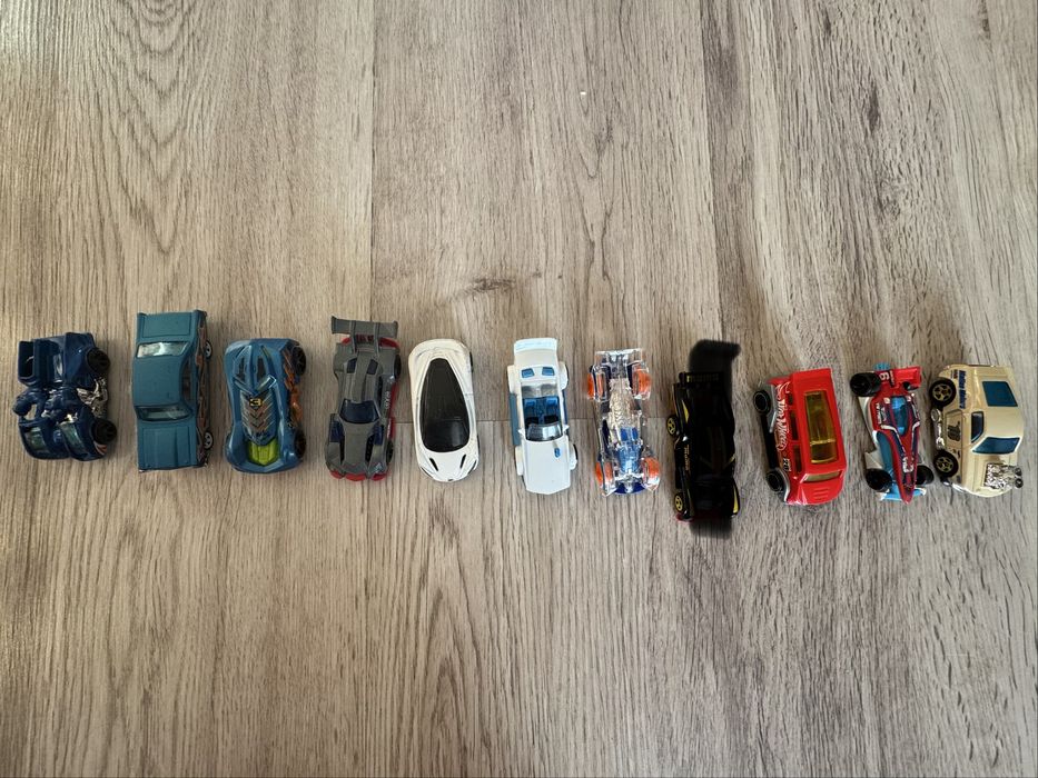 Samochodziki Hot Wheels