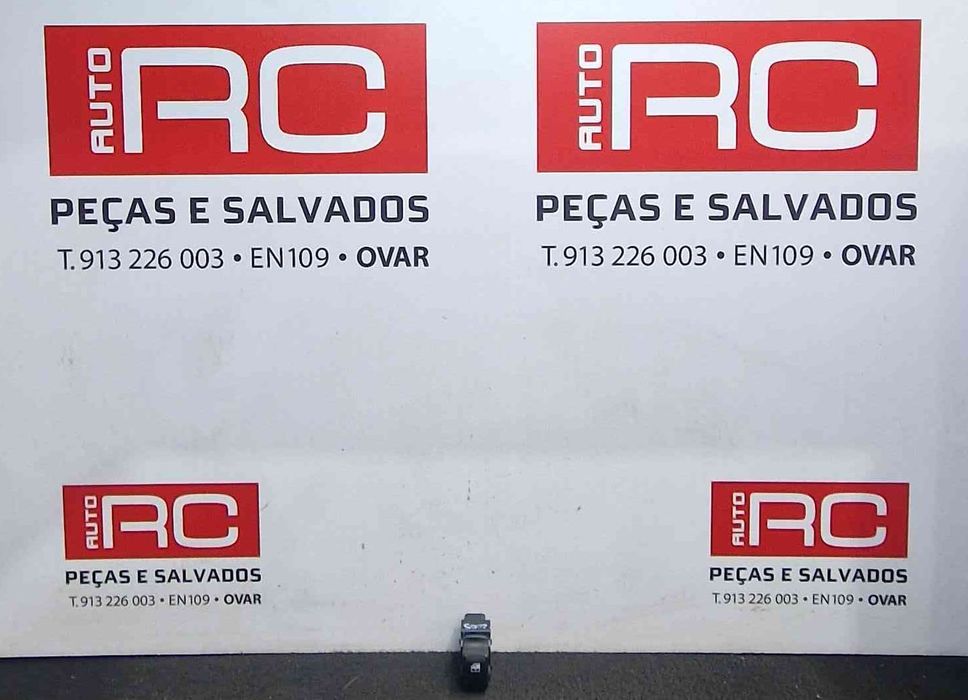 Comando / Botão / Interruptor Vidros Trás Esquerdo - HYUNDAI TUCSON