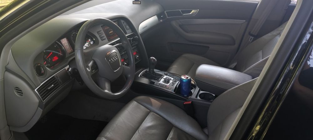AudiI A6C6 3.2auk