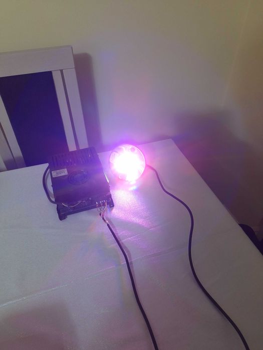 Specjalny kontroler zasilacz RGB