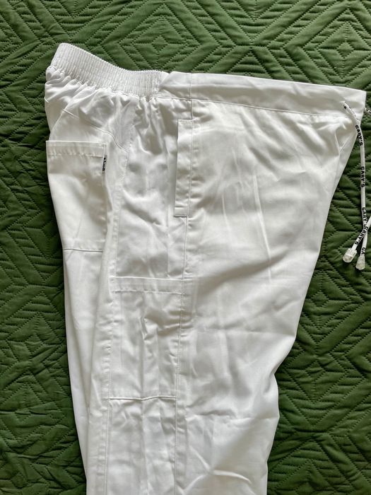 Calças de farda femininas