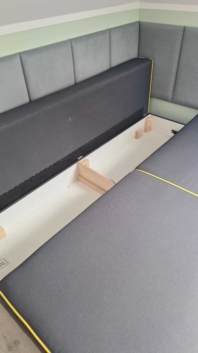 Łóżko, kanapa młodzieżowa