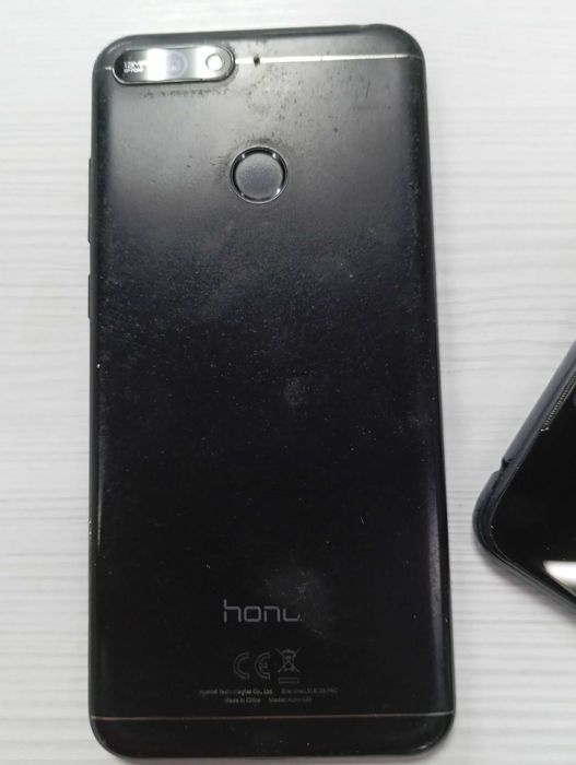 Телефон не робочі на запчастини