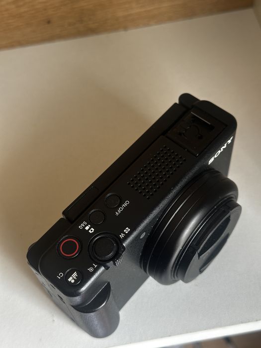Sony ZV-1F Камера для блогінгу Ідеальний стан