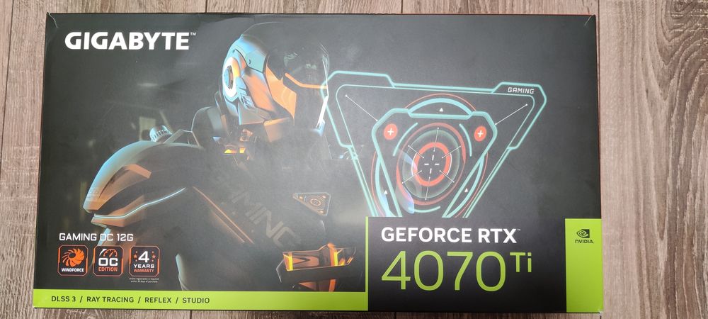 Видеокарта Gigabyte  RTX 4070 Ti Gaming OC 12G (как новая )