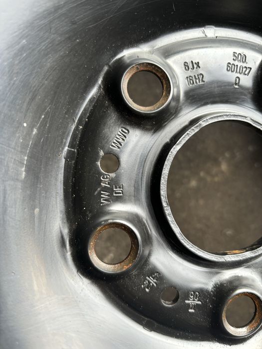 FS235 Komplet felg stalowych 16” 5x112  ET 48