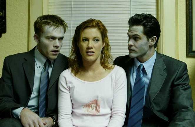 OS LOBOS DE WALL STREET (Eric Roberts/Elisa Donovan/William G Lee)NOVO