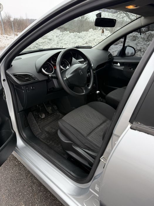 Peugeot 207 2010 р. ГБО