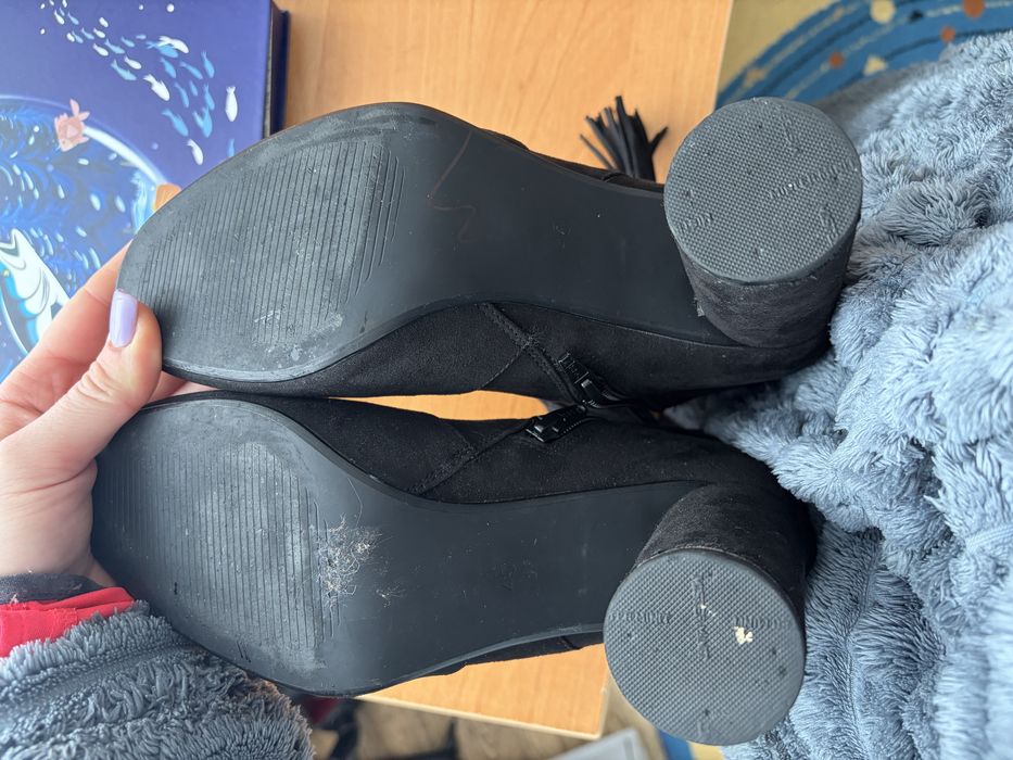 Жіночі ботильйони на каблуку h&m