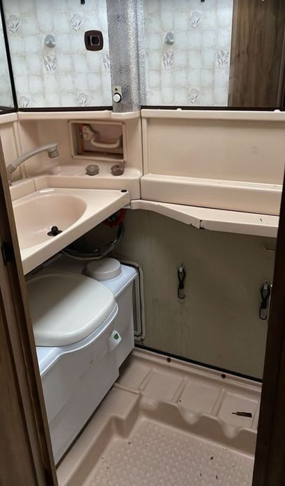 Autocarava Fiat Ducato 1988 em bom estado