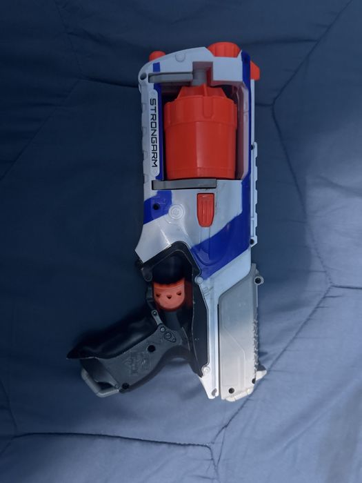 Nerf N-Strike Elite Strongarm