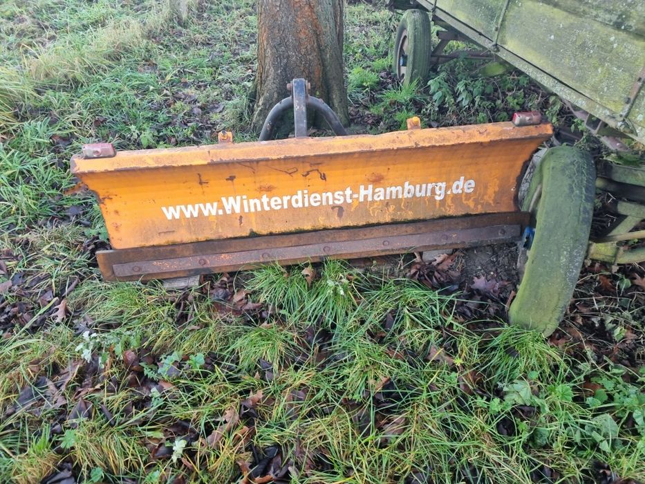 Pług do śniegu komunalny lemiesz multicar traktor pfau