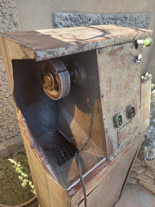 Продам шлифовальный станок Б/У