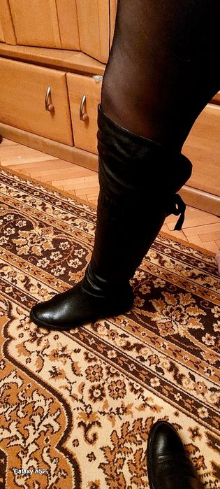 Продам фирменные женские кожаные сапоги ботфорты пр фирмы RYLKO пр Гер