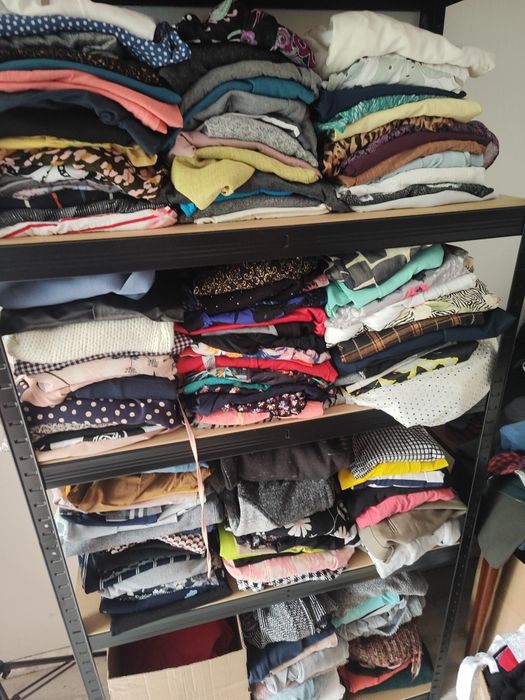 Zestaw ciuchów 50 sztuk do dalszej odsprzedaży