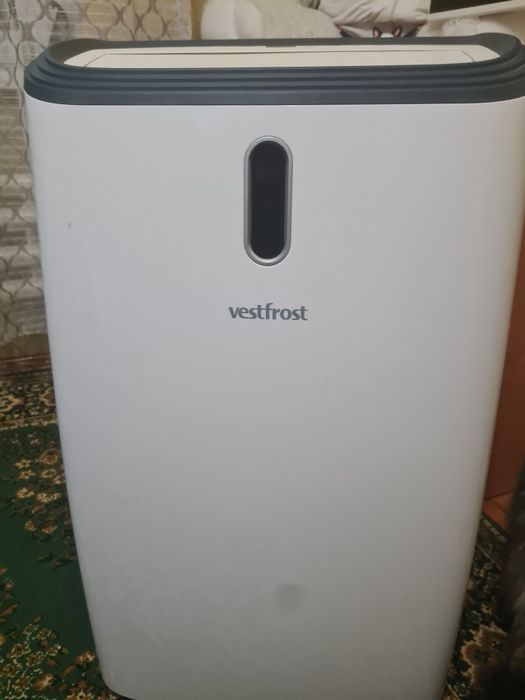 Мобільний кондиціонер Vestfrost