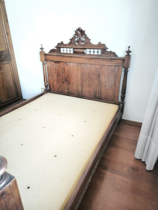 Mobília de quarto antiga