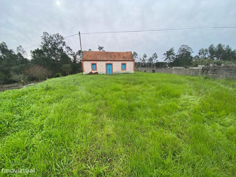 Moradia T2 c/ terreno urbanizável