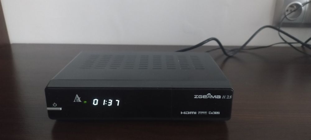 Tuner DVB-S2 Zgemma H.2S OpenATV (Enigma2)