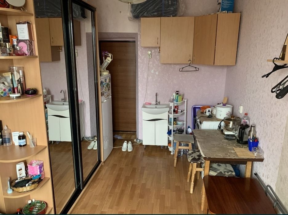 Продам Свою Комнату Гостиного типа