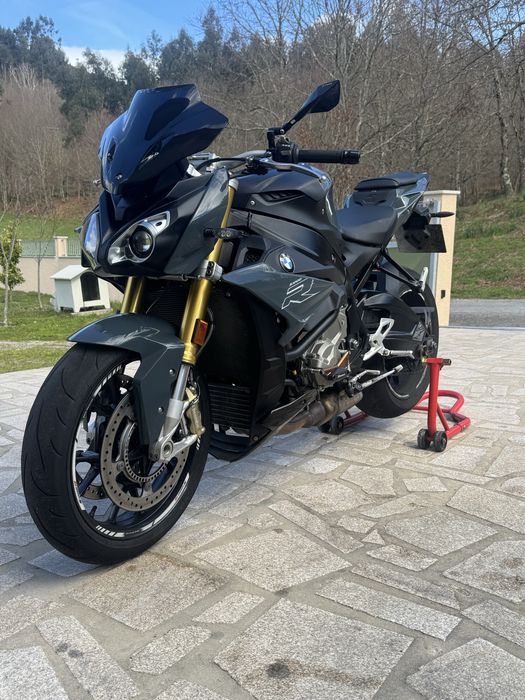 BMW S1000R 2018 como nova