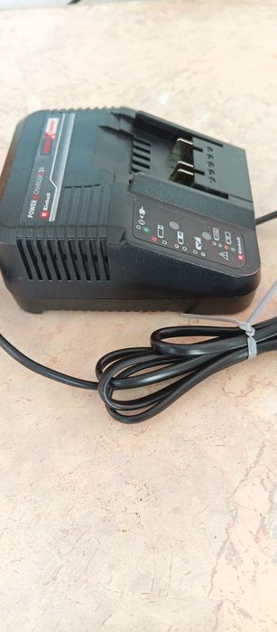 Ładowarka EINHELL Power X-CHARGER 3A 18V