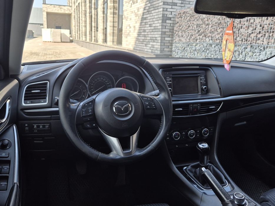 Мазда 6 2014 рік