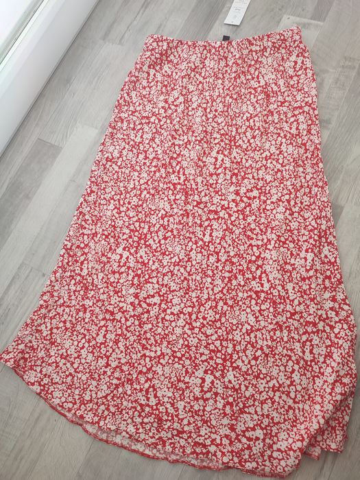 Spódnica Czerwona z białymi kwiatkami new look