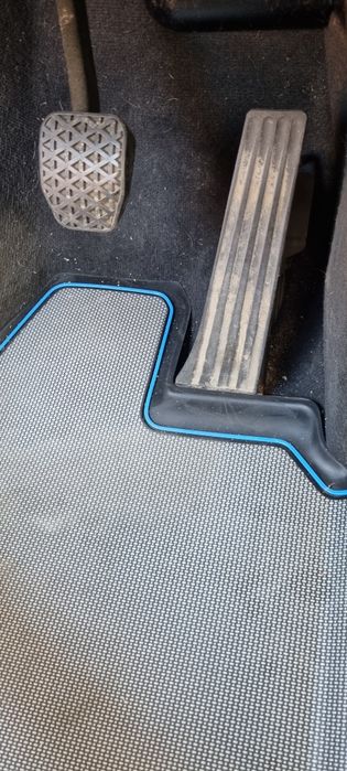 Tapetes BMW I3  Originais