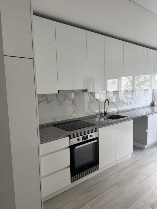 Arrendo T2 em São João da Talha - Loures