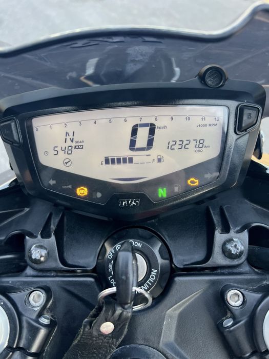 TVS Apache 200 FI